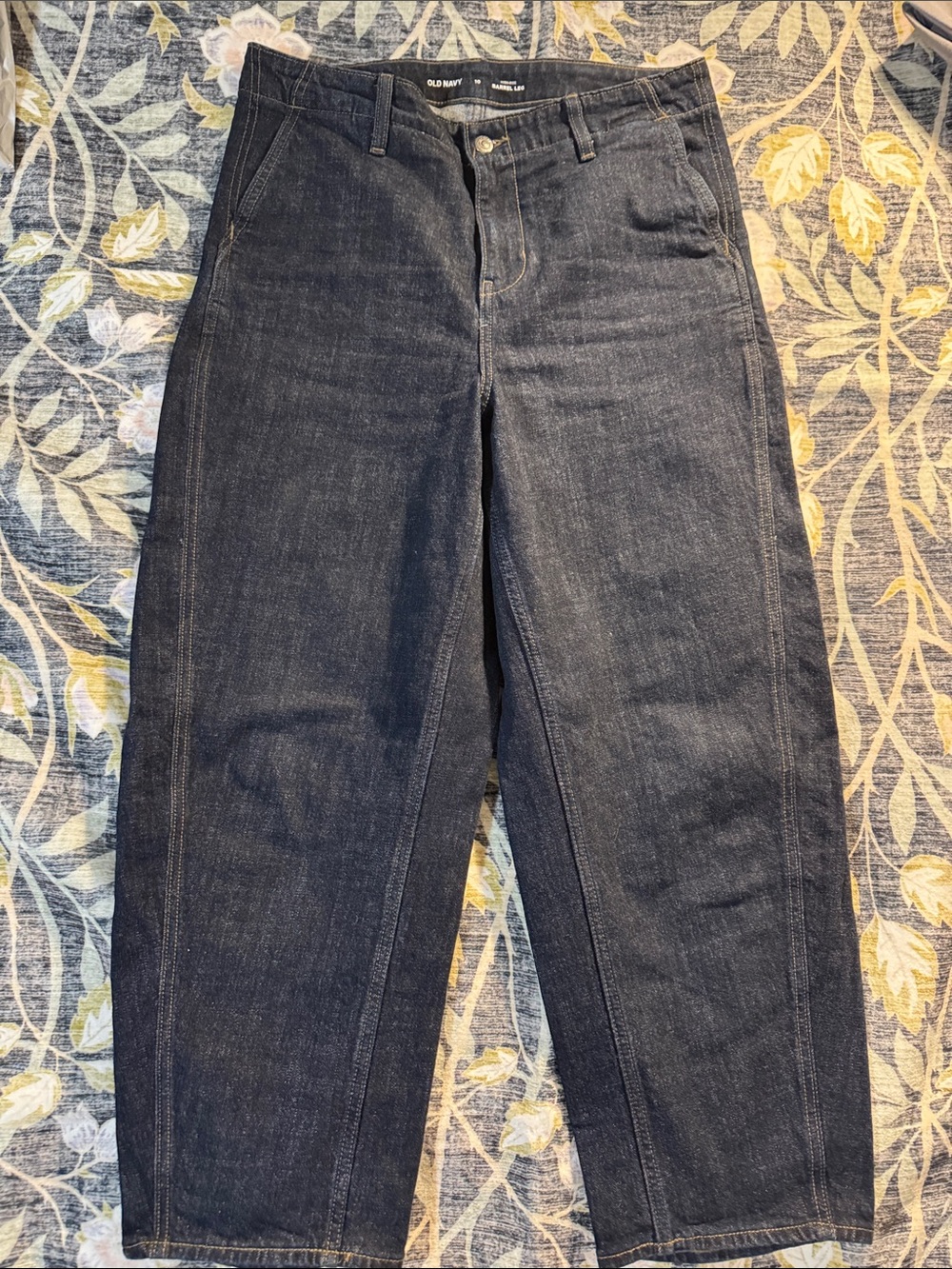 Old Navy sz 10 Dark Blue Barrel-Leg Jeans